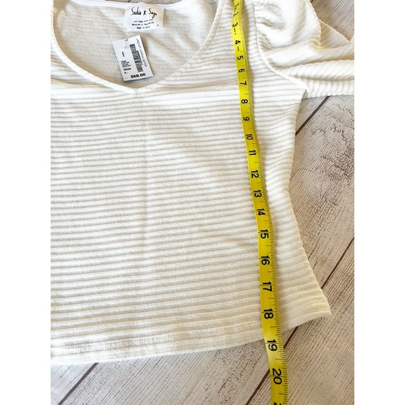 Sadie & Sage NWT puff sleeve ribbed V neck top sz S South Moon Under - Picture 5 of 8
